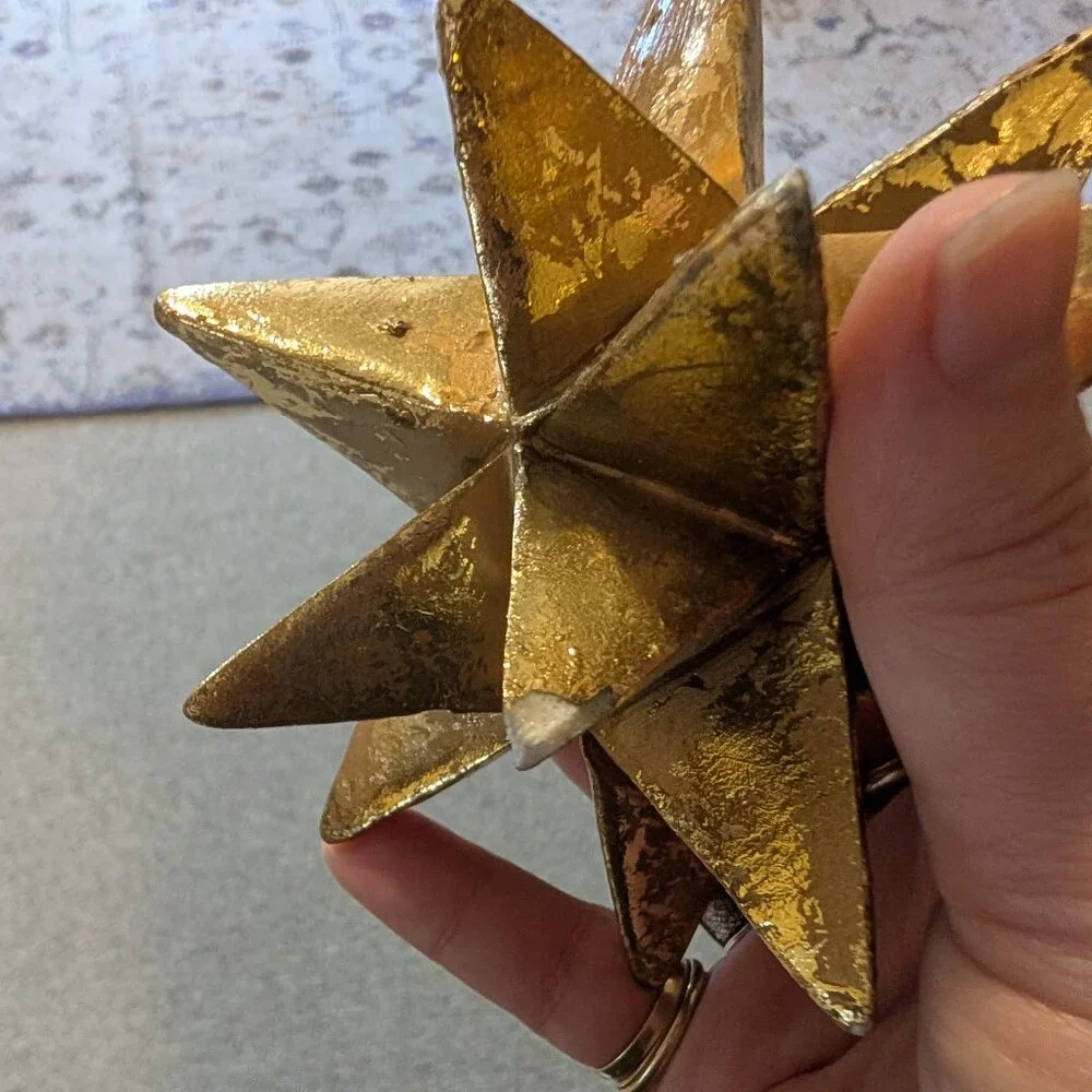 Vintage Gold‎ Starburst Decoration